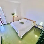 Isa - 6 Beds In Just 150 Mt From The Sea 아파트