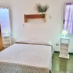 Isa - 6 Beds In Just 150 Mt From The Sea 골푸아랑시