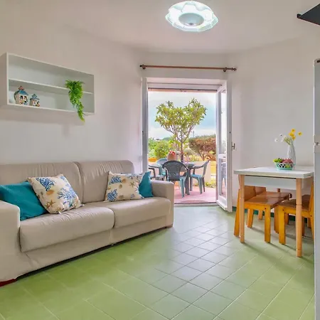 Isa - 6 Beds In Just 150 Mt From The Sea Apartment *